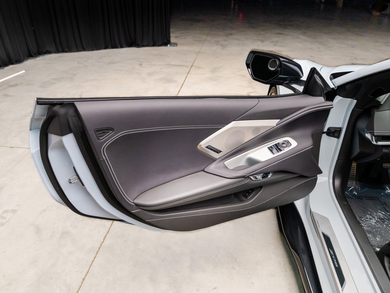 Used 2023 Chevrolet Corvette Z06 w/ Z07 Performance Package image 48