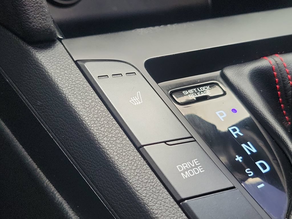 Used 2020 Hyundai Elantra Sport w/ Premium Package 02 FWD image 30