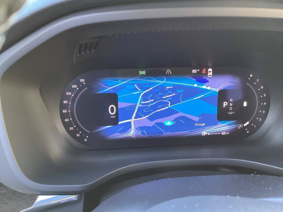 New 2027 Volvo XC60 B5 Plus AWD/4WD image 11