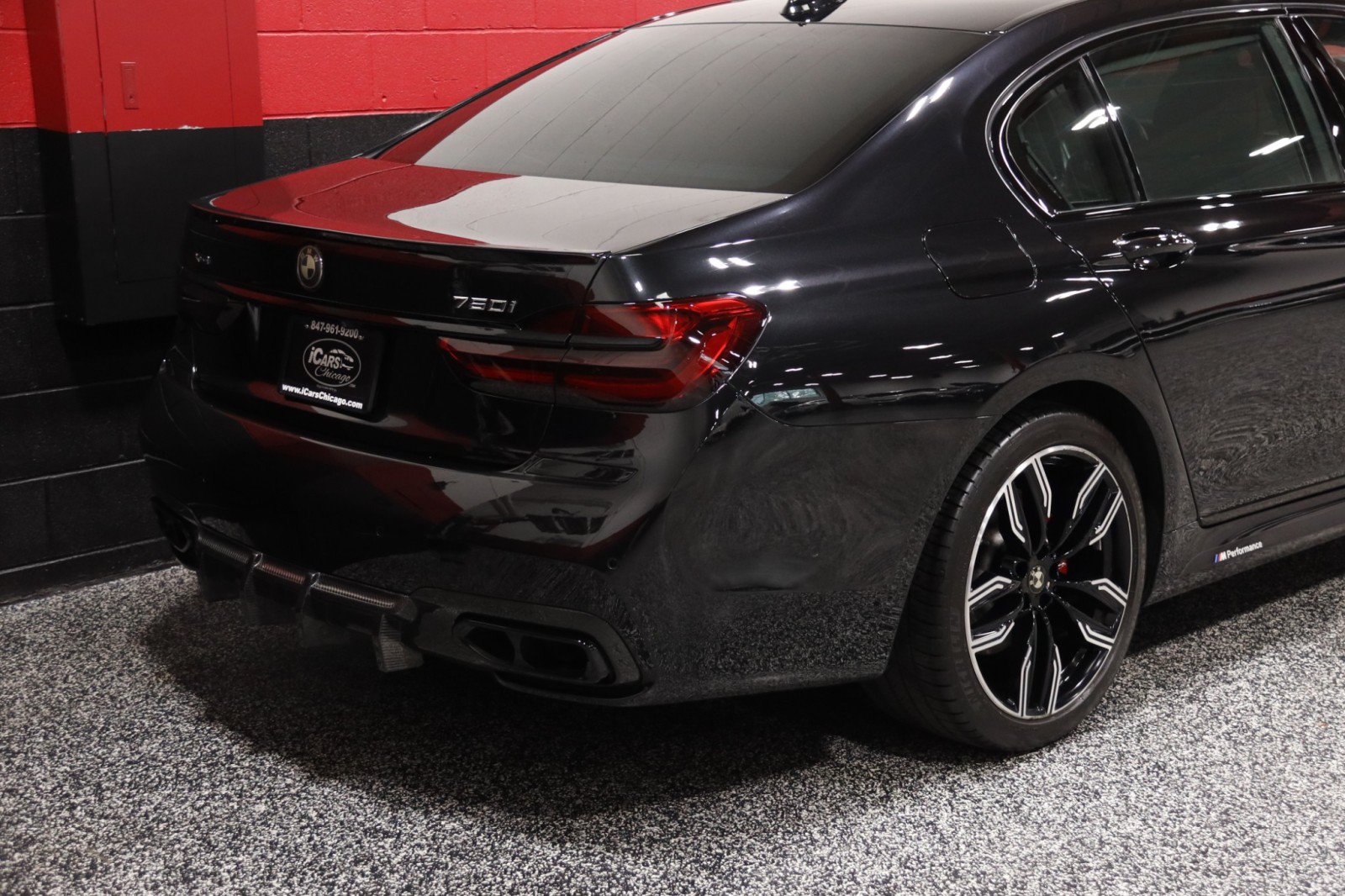 Used 2018 BMW 750i xDrive AWD/4WD image 9