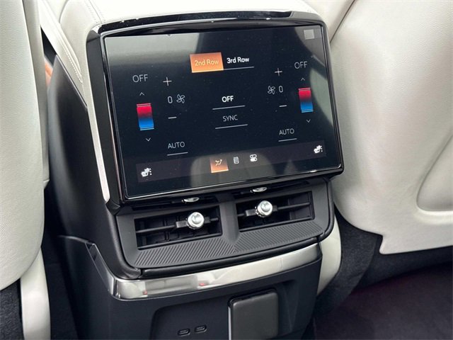 New 2026 Cadillac Vistiq Sport w/ LPO, Floor Liner Package image 13
