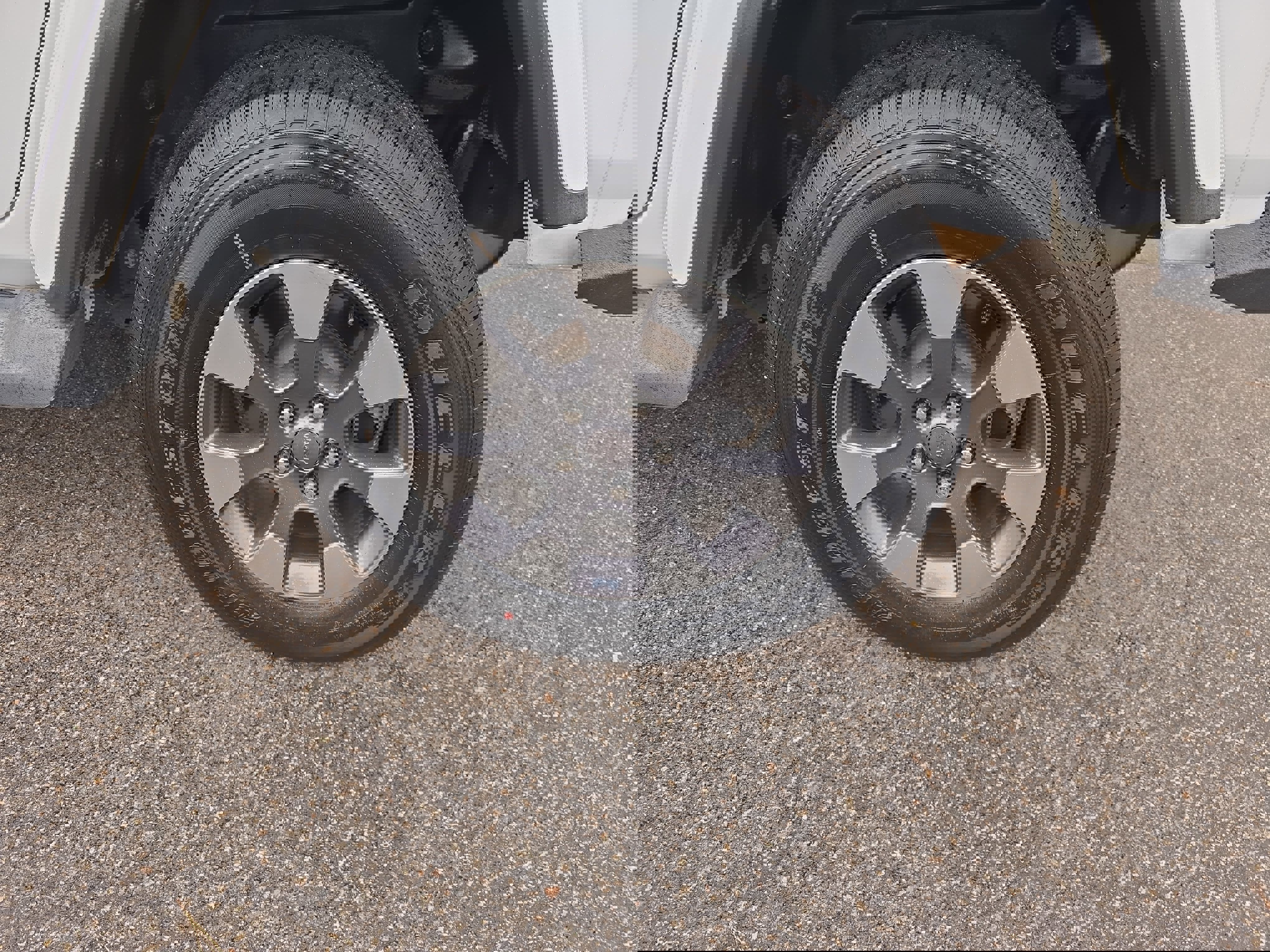 Used 2019 Jeep Wrangler Unlimited Sahara image 36