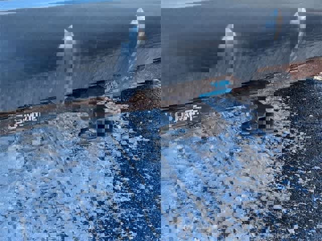 Used 2007 Pontiac Vibe w/ Sun And Sound Package image 28