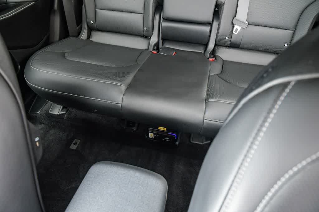 Used 2023 Kia EV6 Wind w/ Wind Technology Package AWD/4WD image 22