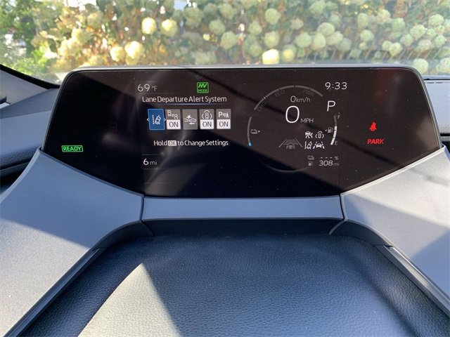 New 2025 Toyota Prius Plug-In Hybrid image 19