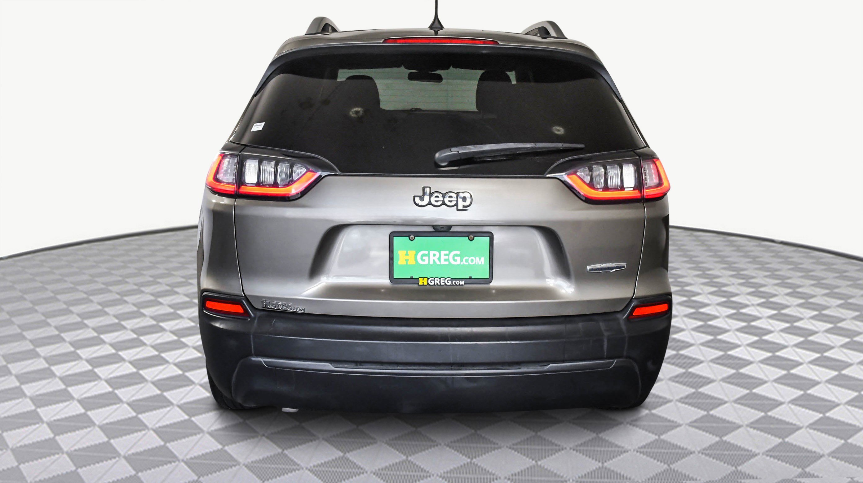 Used 2019 Jeep Cherokee Latitude w/ Popular Appearance Group image 7