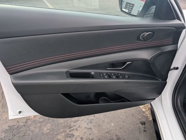 Used 2023 Hyundai Elantra N Line image 13