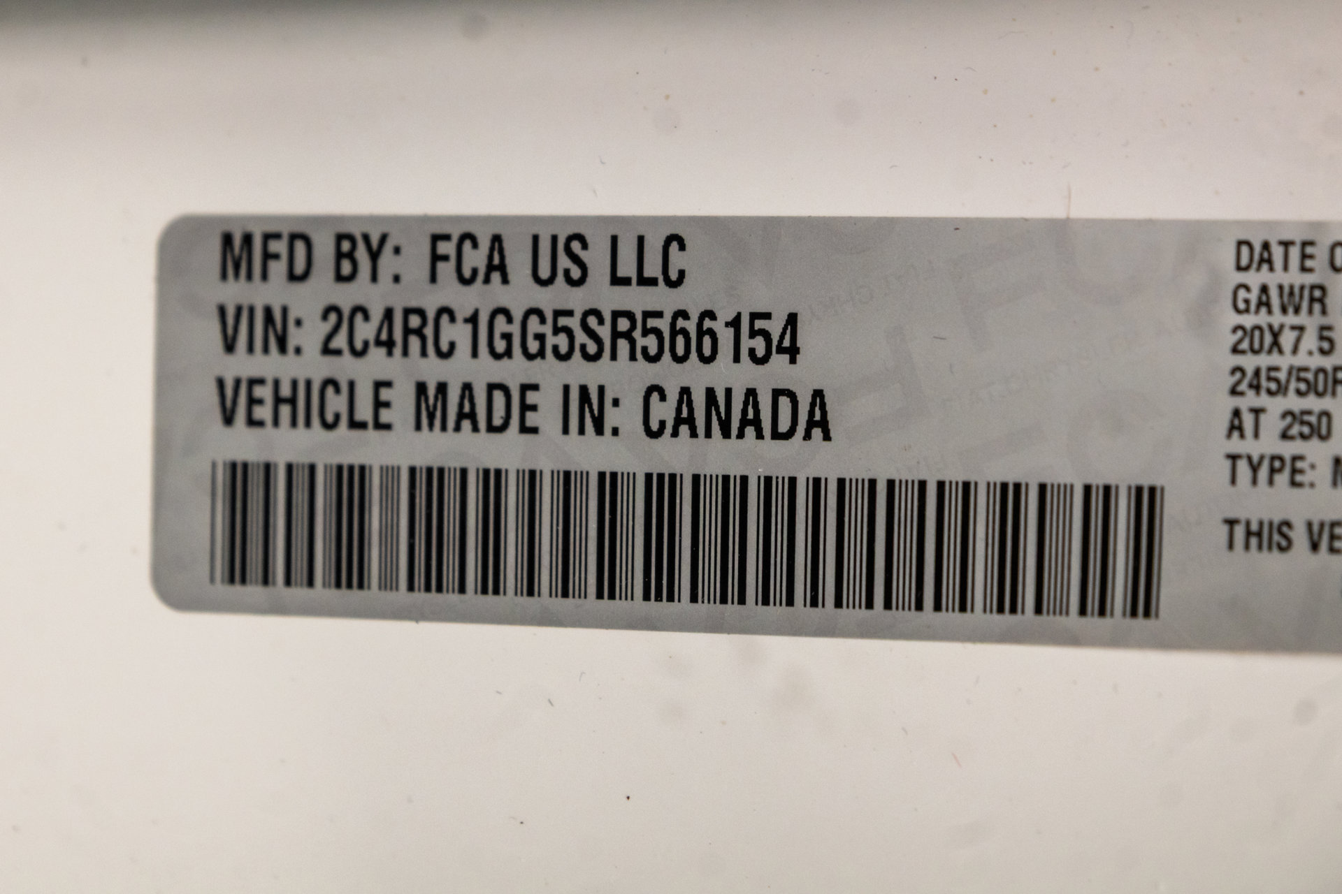 Used 2025 Chrysler Pacifica Limited FWD image 45