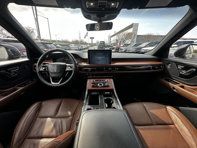 Certified 2024 Lincoln Aviator Reserve w/ Jet Package image 3