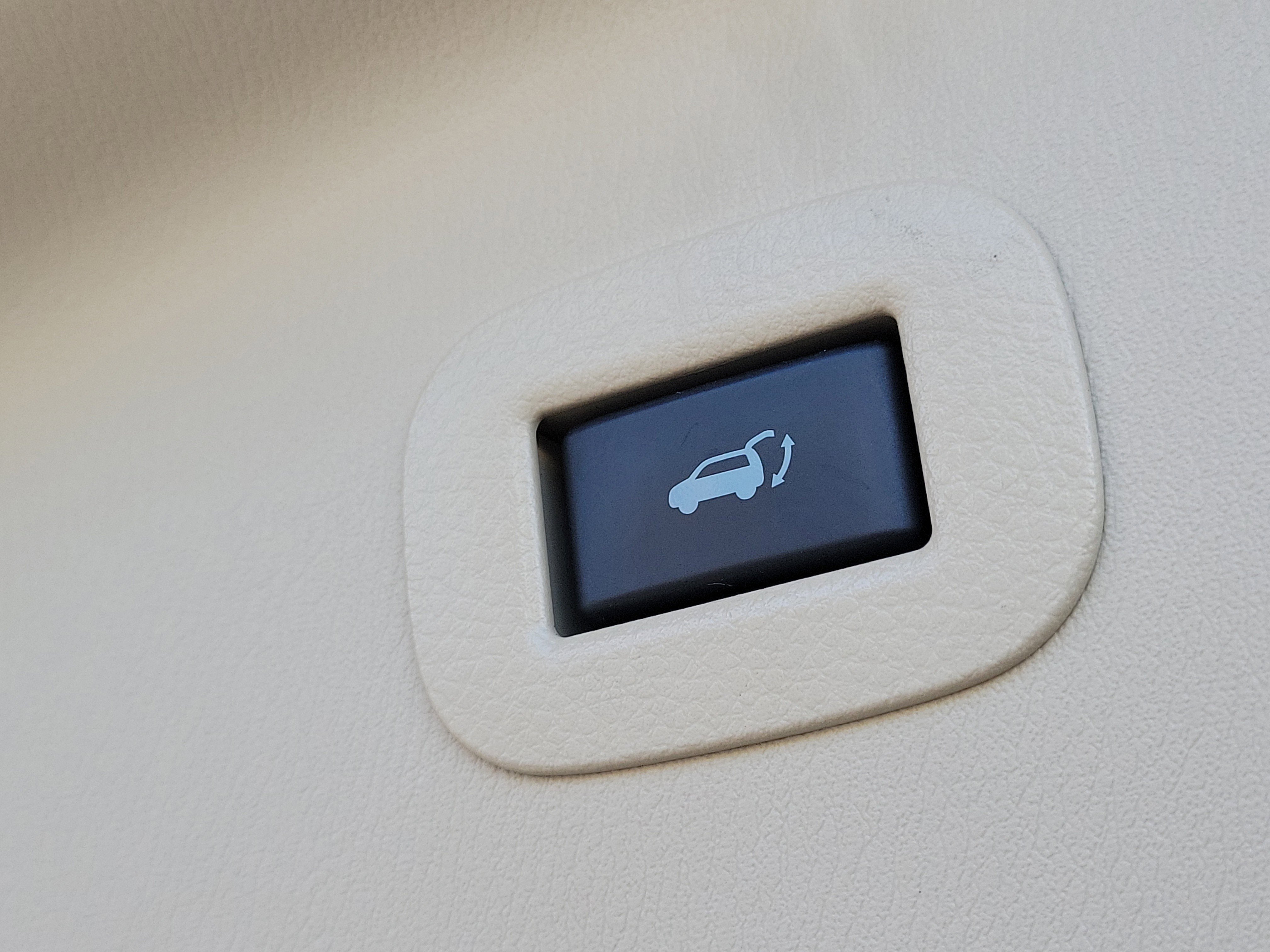 Used 2023 INFINITI QX80 Sensory w/ Cargo Package image 8