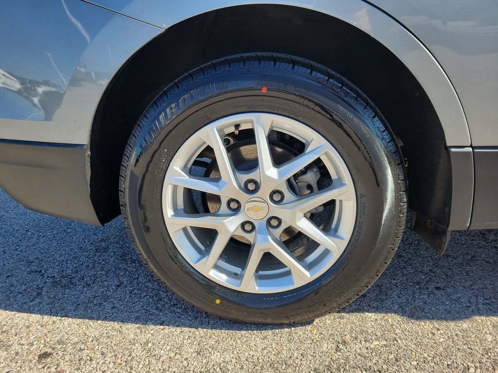 Used 2024 Chevrolet Equinox LT AWD/4WD image 5