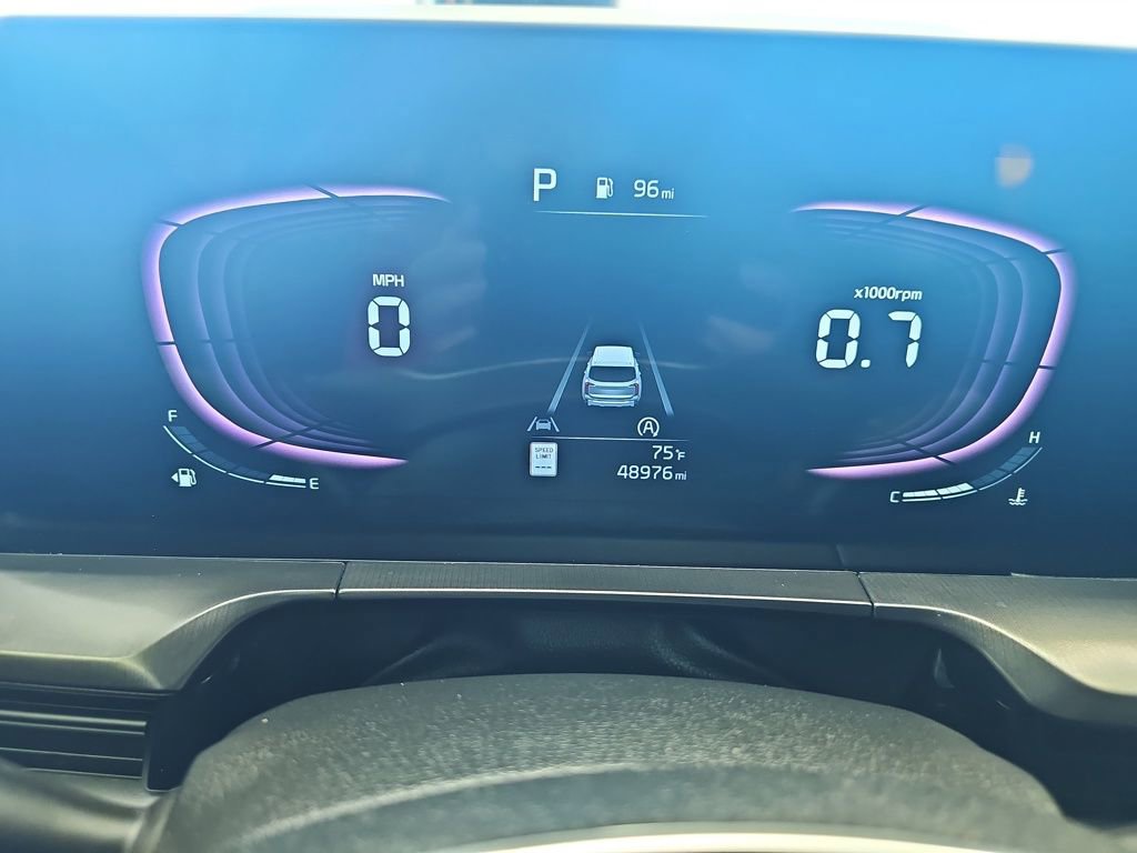 Used 2023 Kia Telluride S image 21