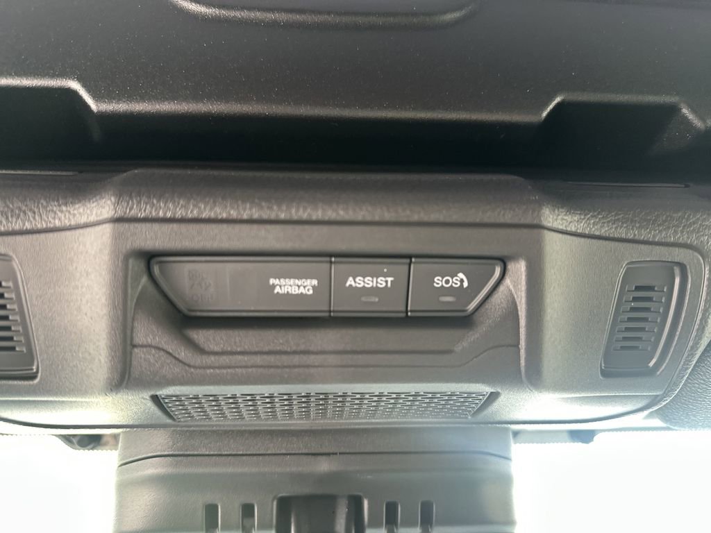 New 2025 Jeep Gladiator Mojave image 29