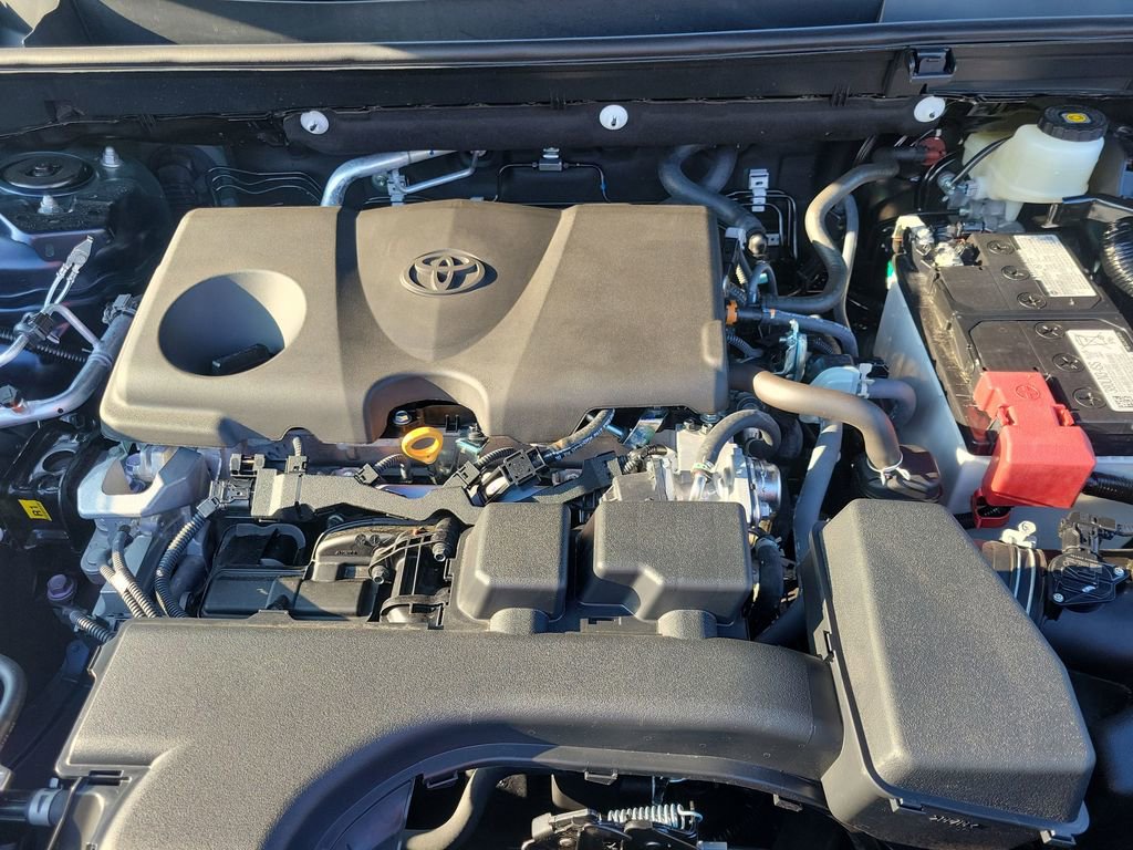 Certified 2025 Toyota RAV4 XLE image 36