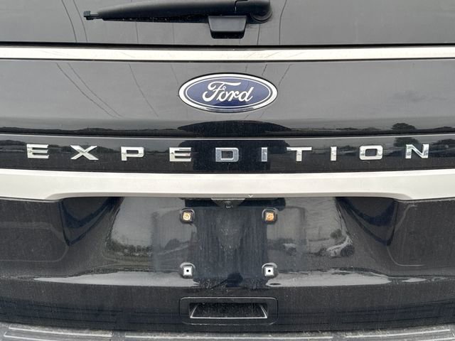 Used 2022 Ford Expedition Max XLT AWD/4WD image 17