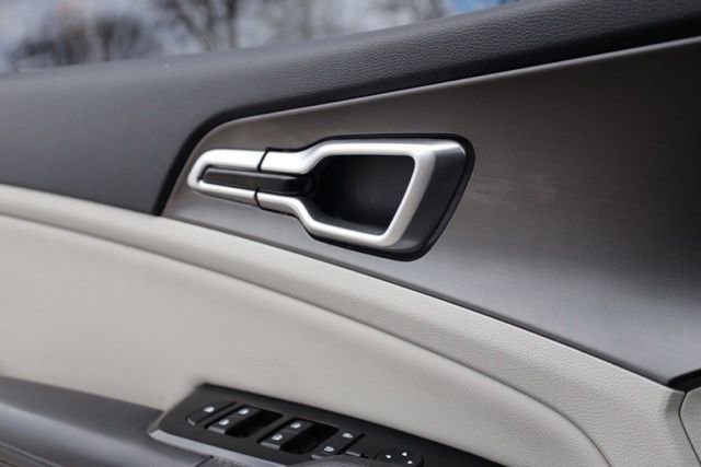 Used 2023 Kia Sportage EX image 24