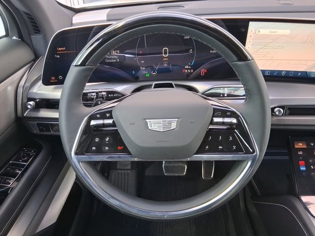 New 2026 Cadillac Vistiq Luxury w/ LPO, Floor Liner Package image 10