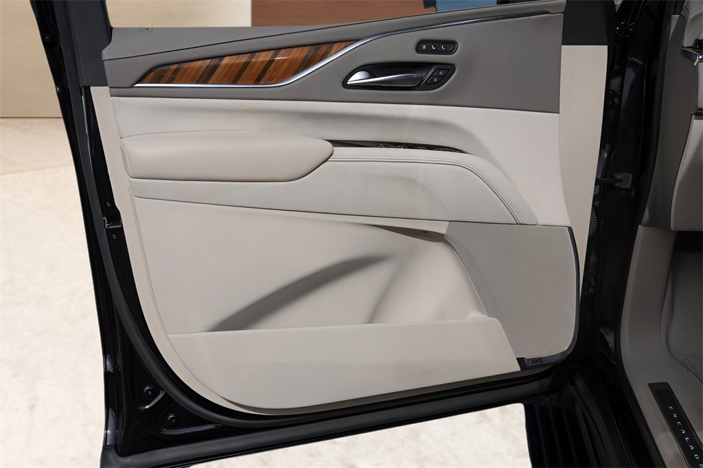 Certified 2024 Cadillac Escalade ESV Sport Platinum w/ LPO, Floor Liner Package image 25