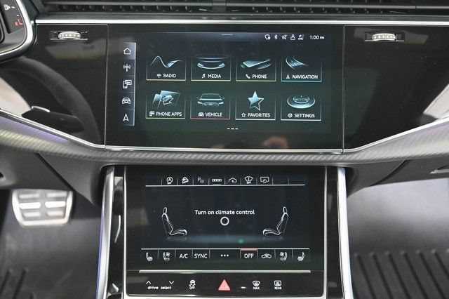 Used 2024 Audi RS Q8 AWD/4WD video 4