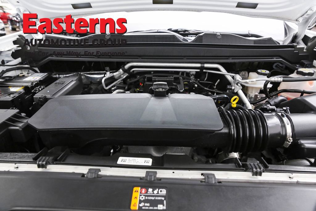 Used 2024 Chevrolet Colorado W/T w/ Technology Package image 7