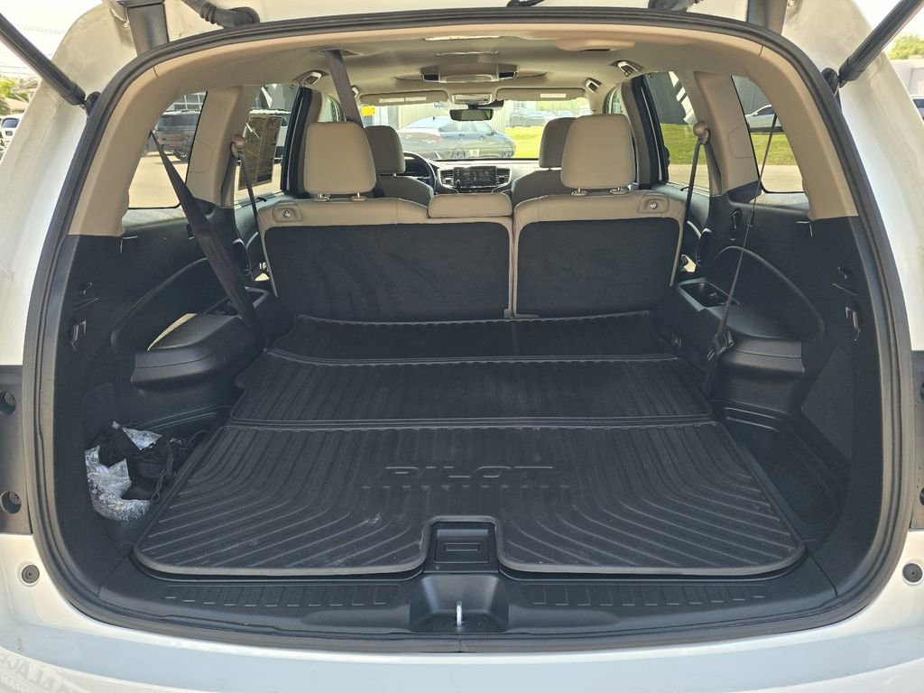 Used 2022 Honda Pilot Touring image 26
