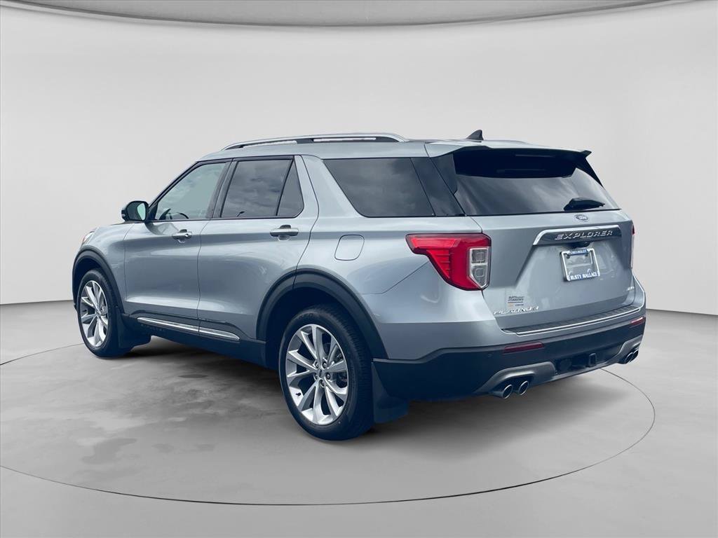 Used 2023 Ford Explorer Platinum w/ Class IV Trailer Tow Package AWD/4WD image 5