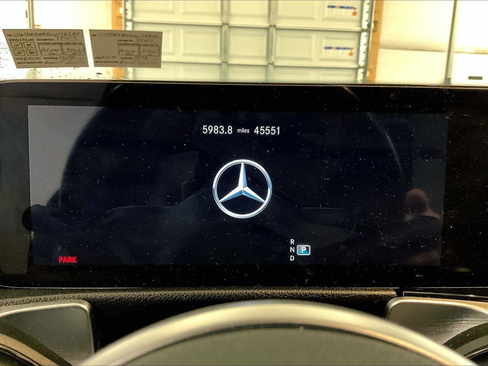 Used 2022 Mercedes-Benz GLB 250 4MATIC image 19