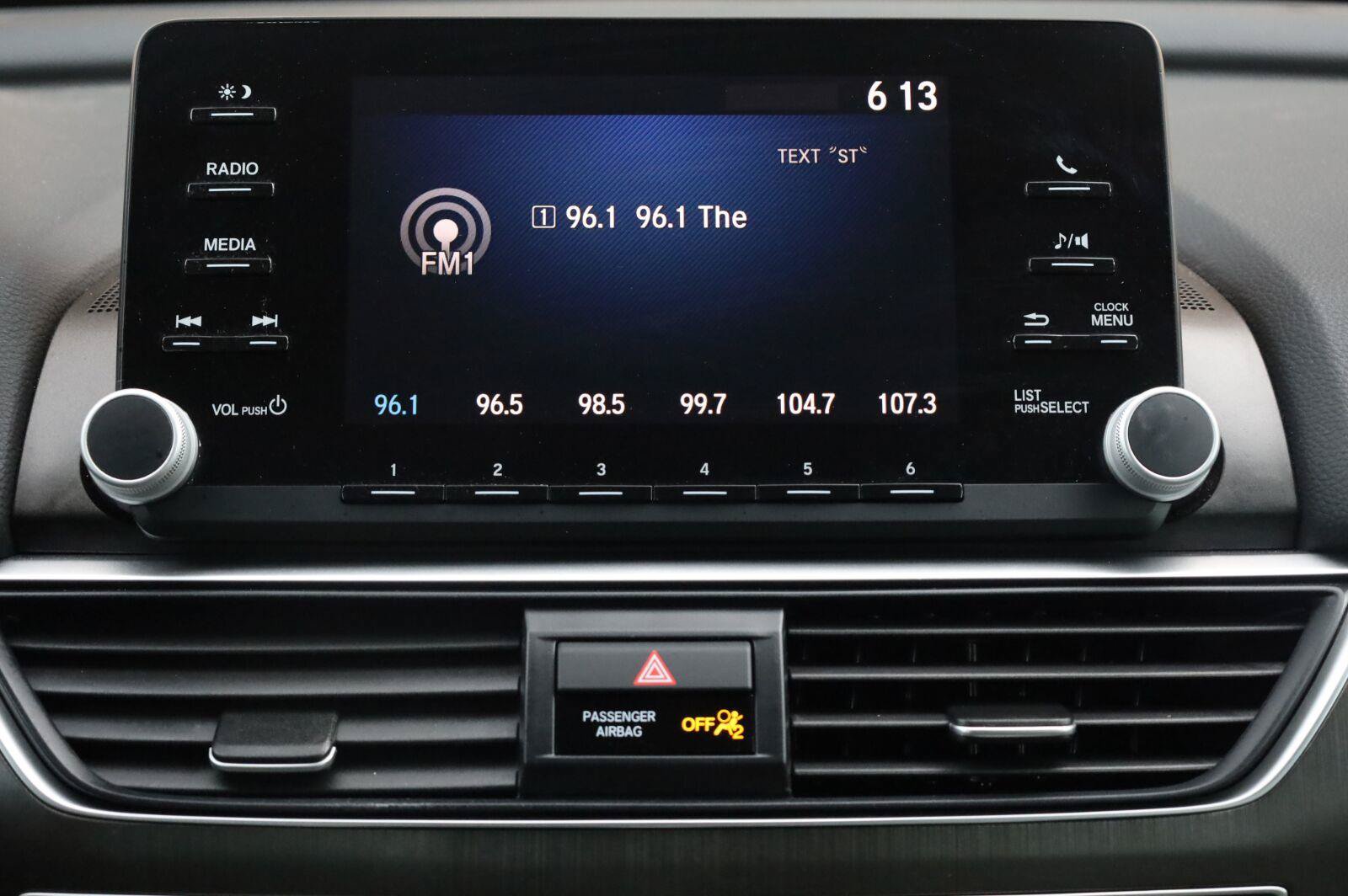 Used 2018 Honda Accord LX image 38