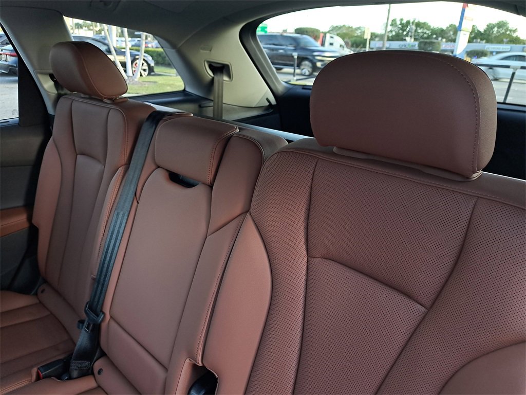 Used 2024 Audi Q7 3.0T Premium Plus w/ Premium Plus Package image 28