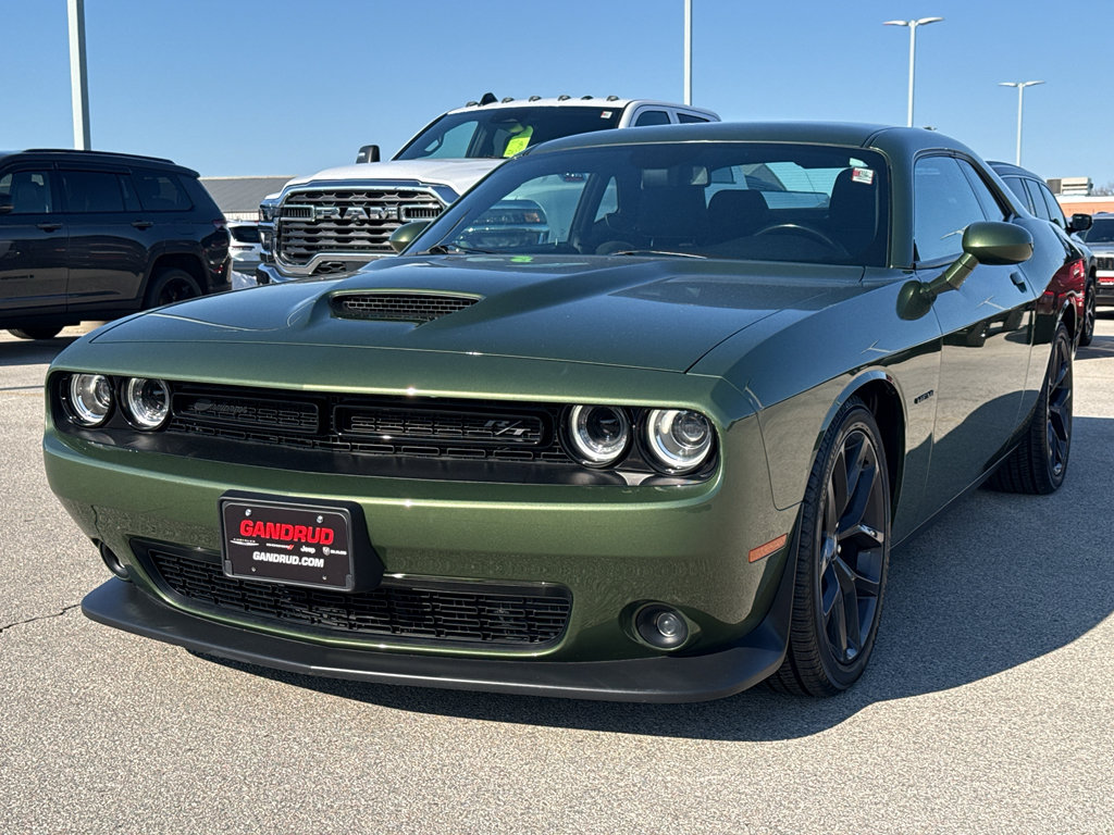 Used 2021 Dodge Challenger R/T w/ Blacktop Package image 2