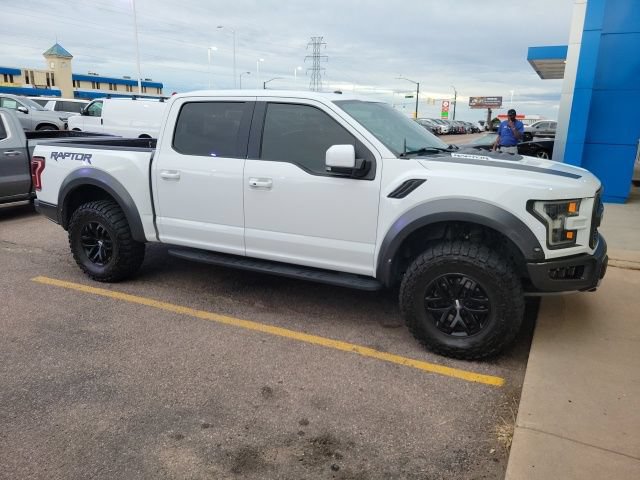 Used 2018 Ford F150 Raptor w/ Equipment Group 802A Luxury AWD/4WD image 2