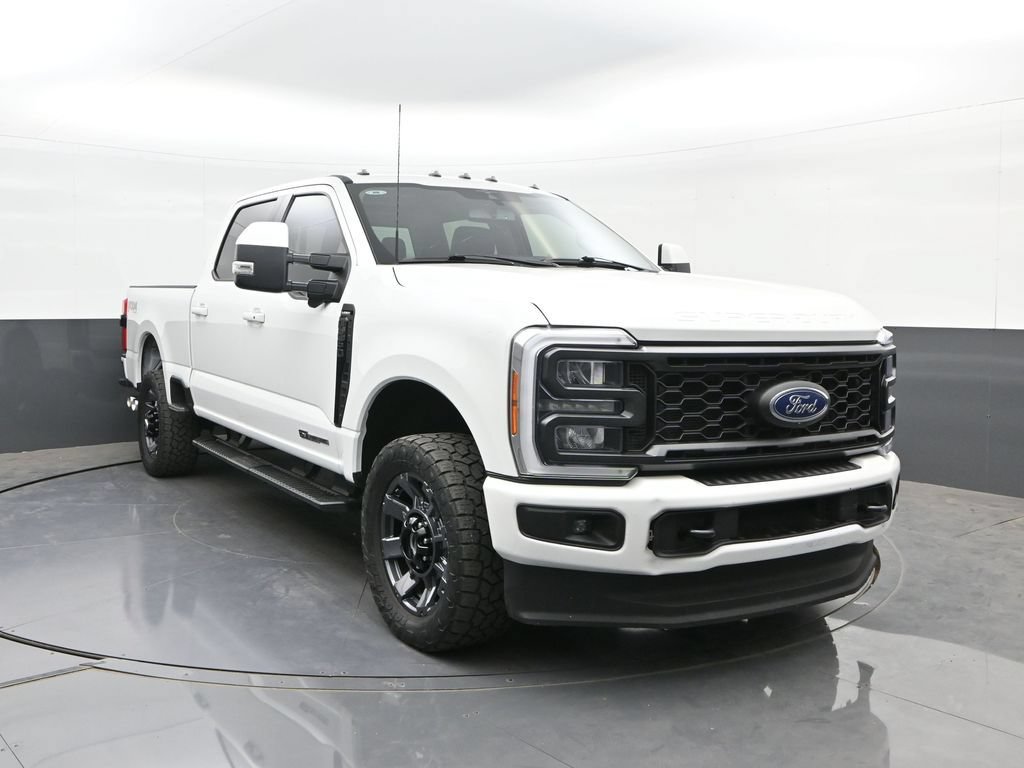 Used 2023 Ford F250 Lariat w/ Sport Appearance Package AWD/4WD image 22