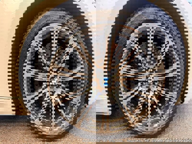 Used 2012 BMW M3 Convertible image 21