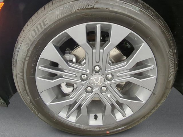 New 2026 Honda Odyssey Touring image 9