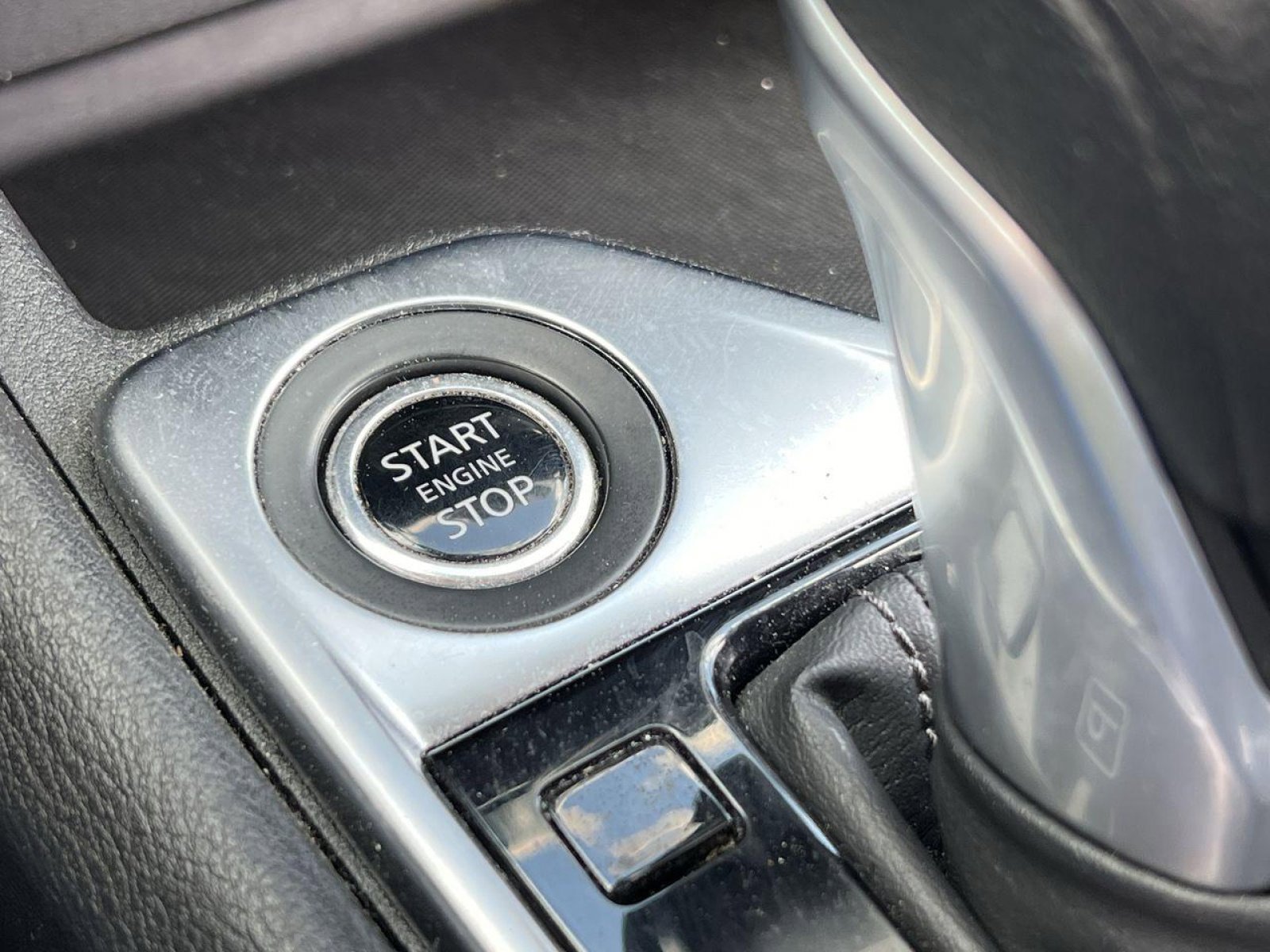 Used 2021 Nissan Sentra SV image 32