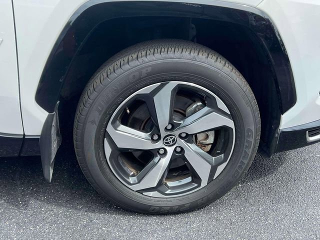 Certified 2024 Toyota RAV4 SE w/ Weather & Moonroof Package image 15
