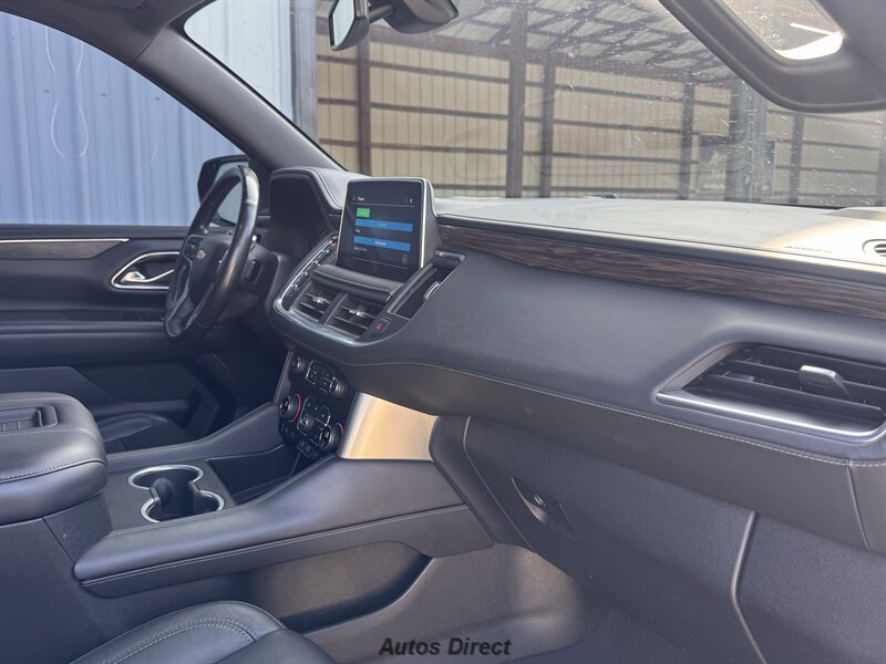 Used 2021 Chevrolet Tahoe LT w/ LT Signature Package AWD/4WD image 21
