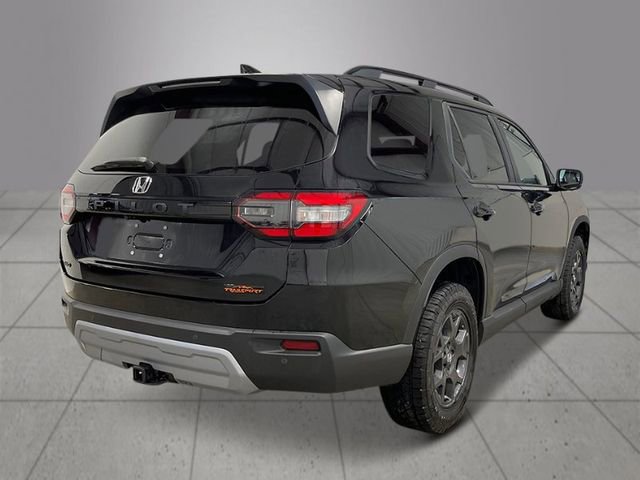 New 2025 Honda Pilot TrailSport image 8