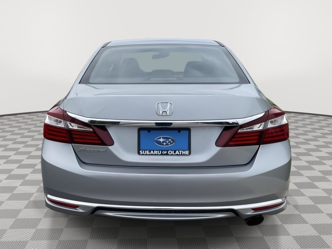 Used 2017 Honda Accord LX image 11