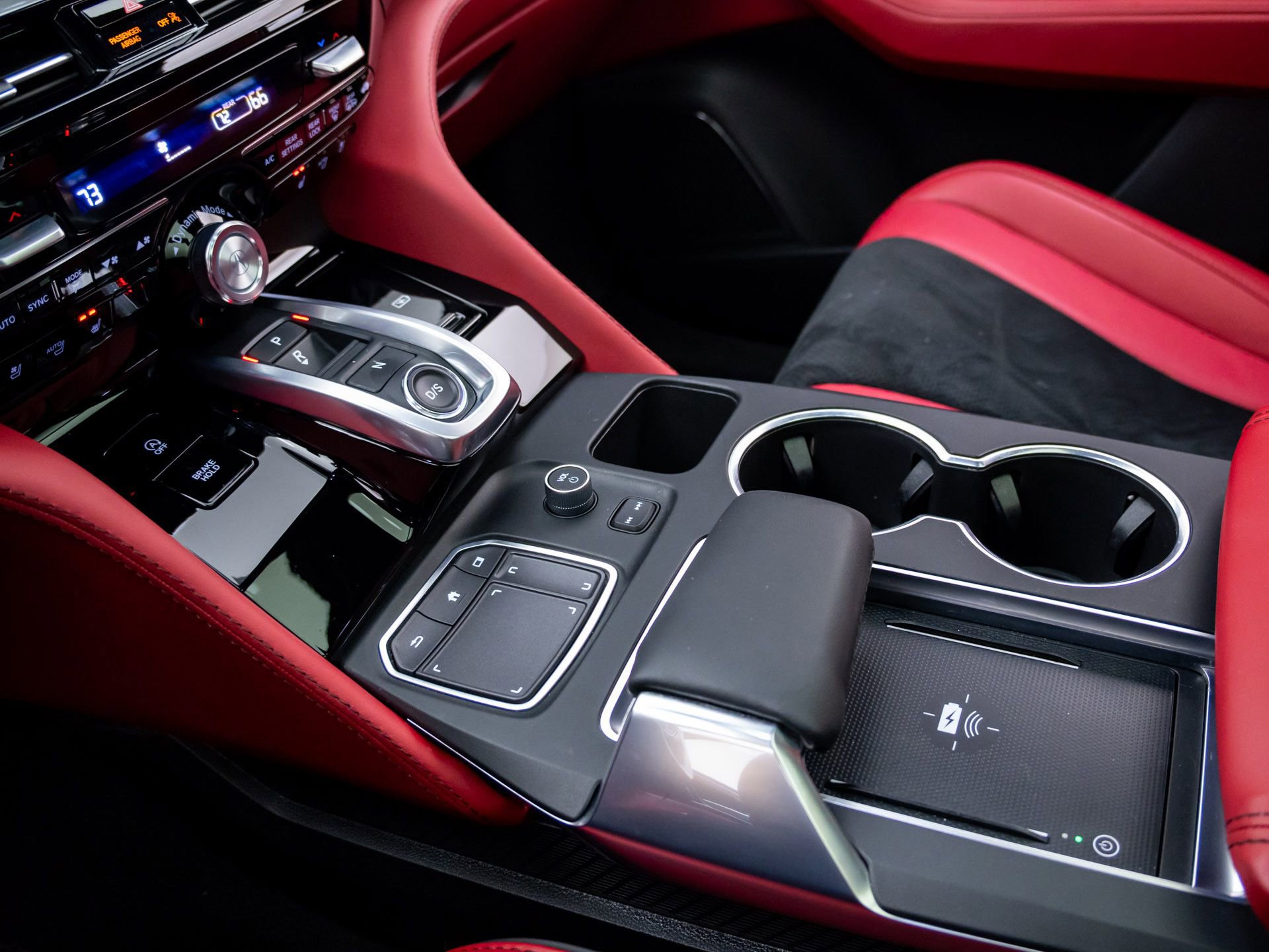 Used 2024 Acura MDX A-Spec image 12