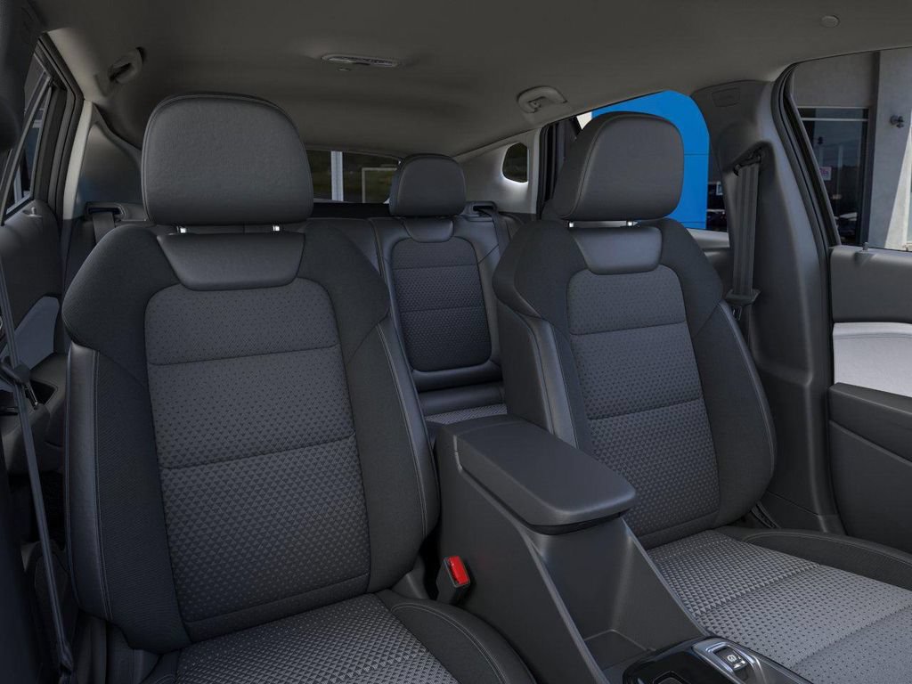 New 2026 Chevrolet Trax LT w/ Driver Confidence Package FWD image 16