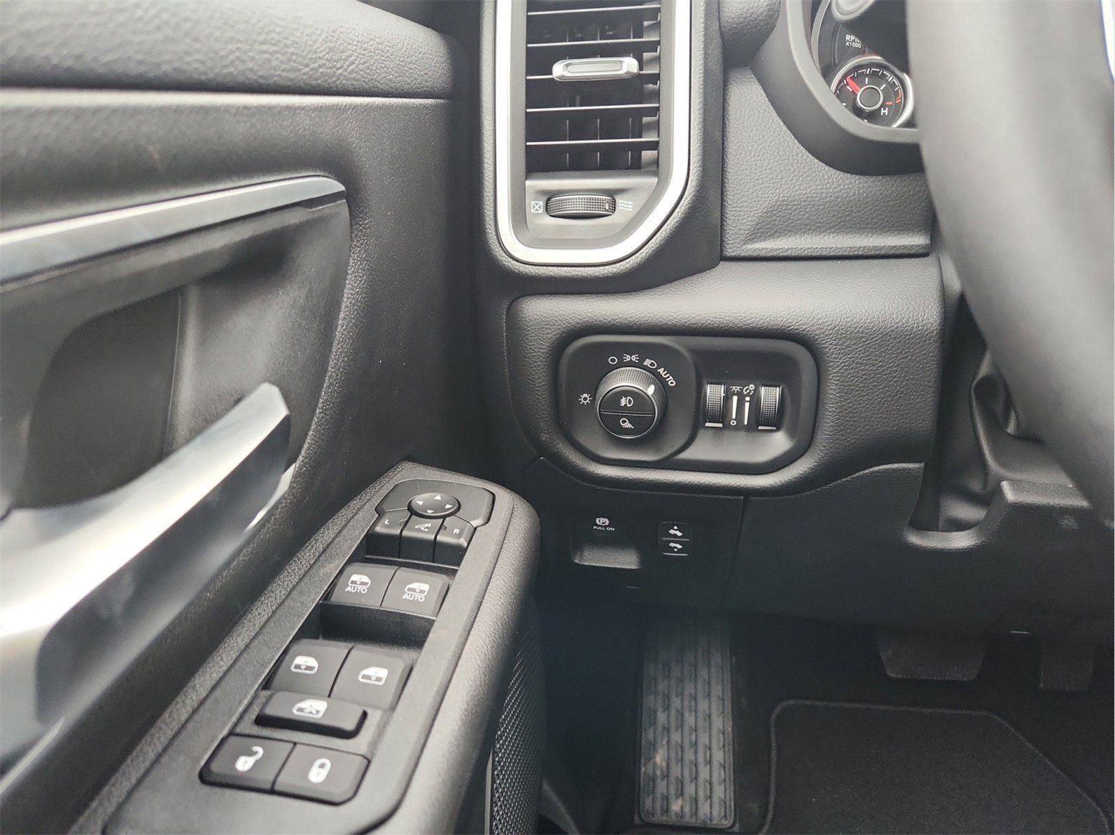 New 2026 RAM 1500 Lone Star AWD/4WD image 18