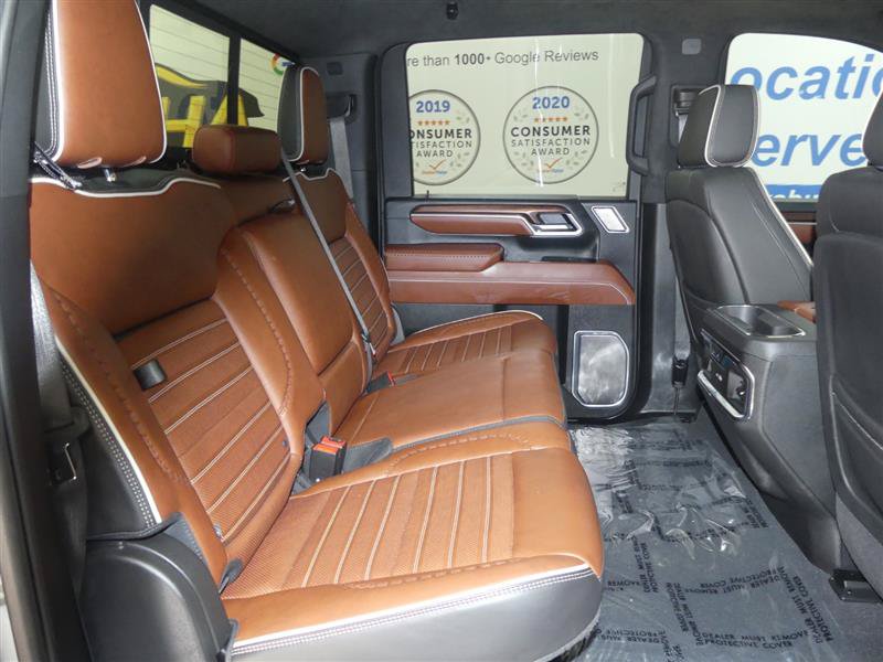 Used 2025 GMC Sierra 3500 Denali Ultimate AWD/4WD image 30