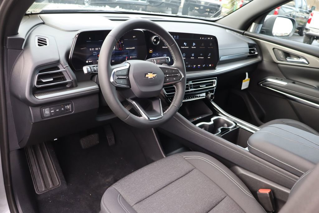 New 2026 Chevrolet Traverse LT w/ Driver Confidence Package image 6