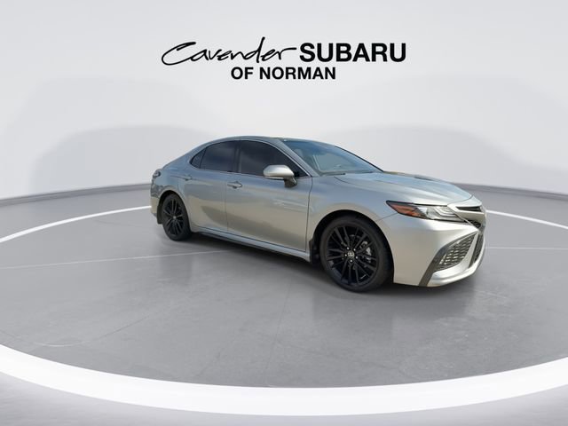 Used 2021 Toyota Camry XSE image 2