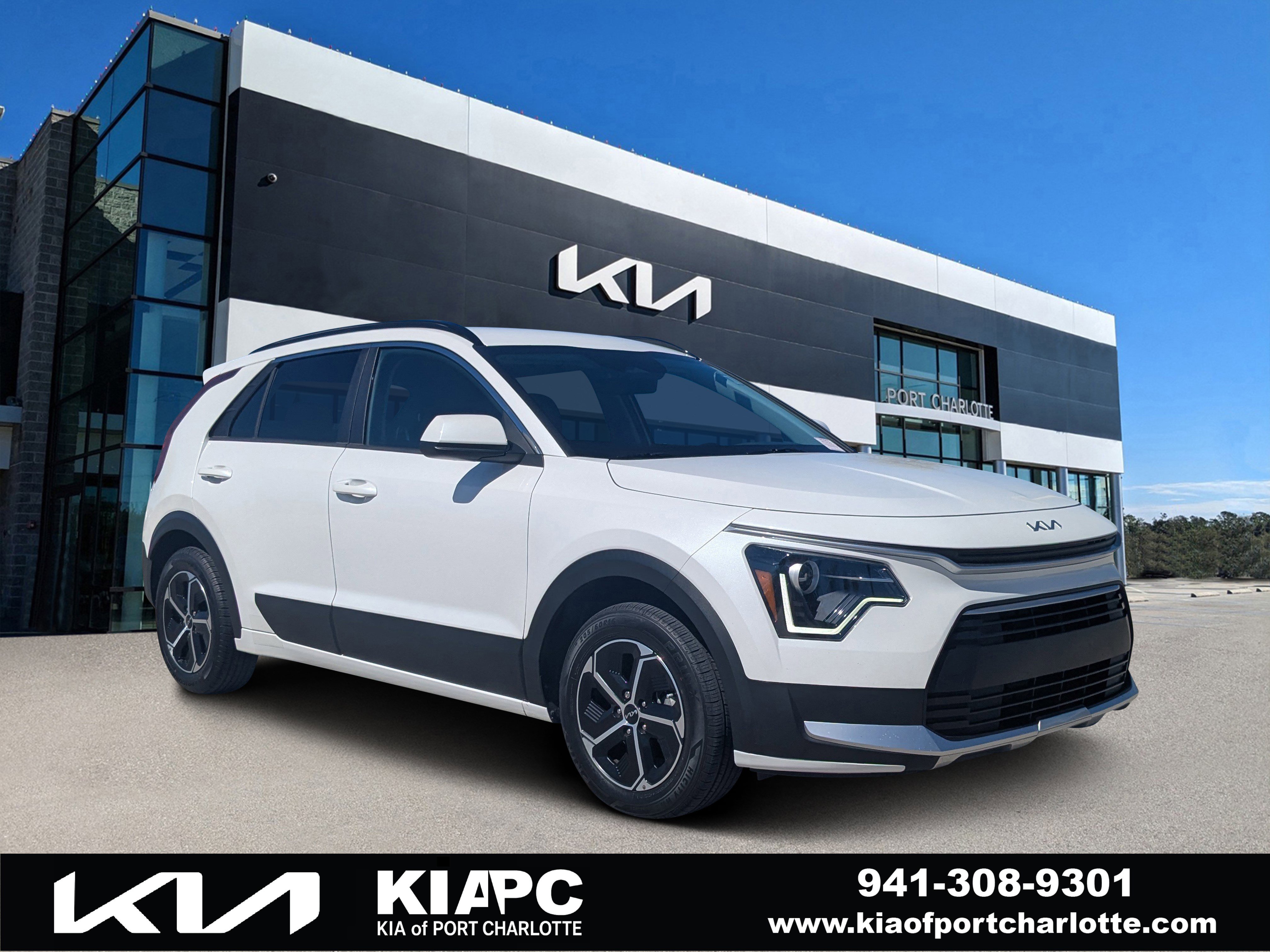 Certified 2024 Kia Niro LX