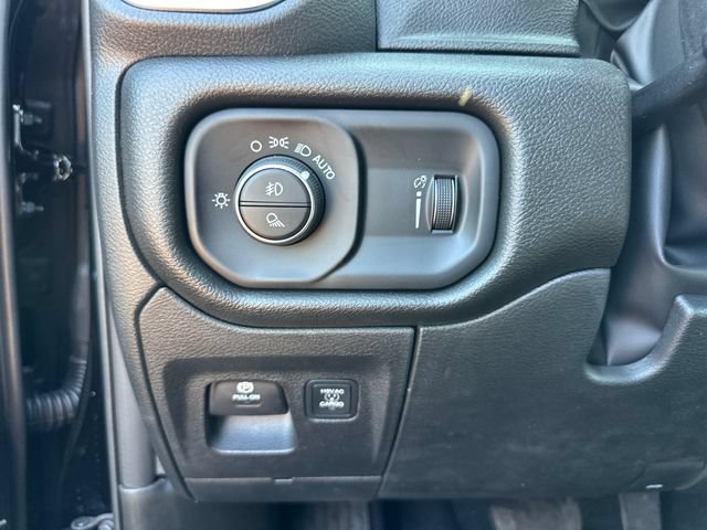 New 2026 RAM 1500 Express AWD/4WD image 18
