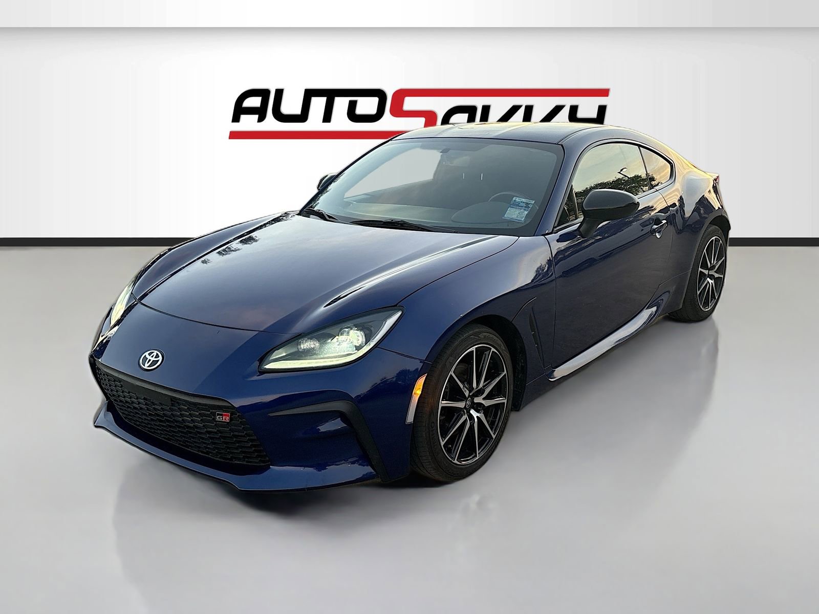 Used 2022 Toyota GR86 w/ ALL Weather Mat Package (TMS) image 3