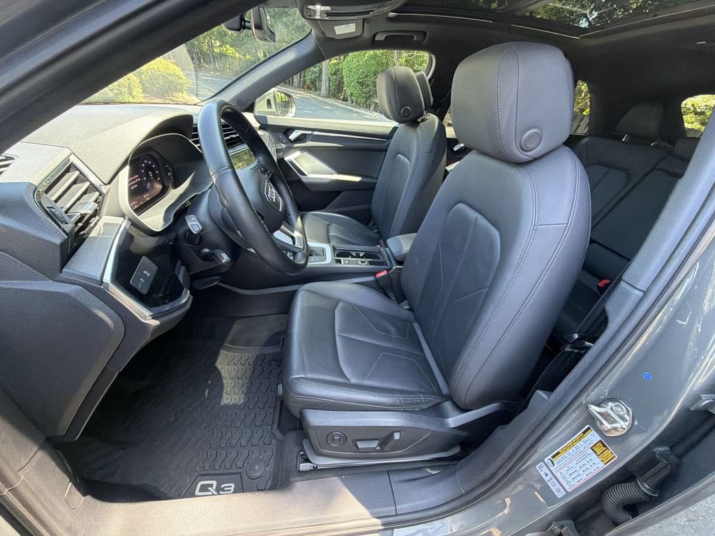 Used 2020 Audi Q3 2.0T Premium Plus AWD/4WD image 19