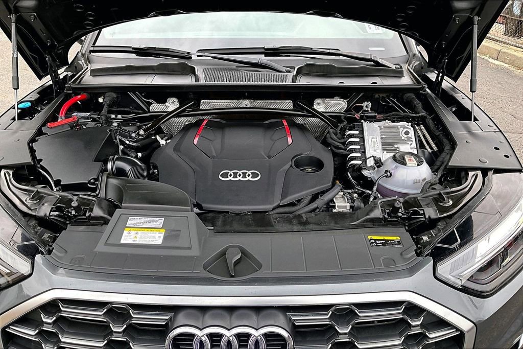 Used 2023 Audi SQ5 Premium Plus w/ Premium Plus Package AWD/4WD image 30
